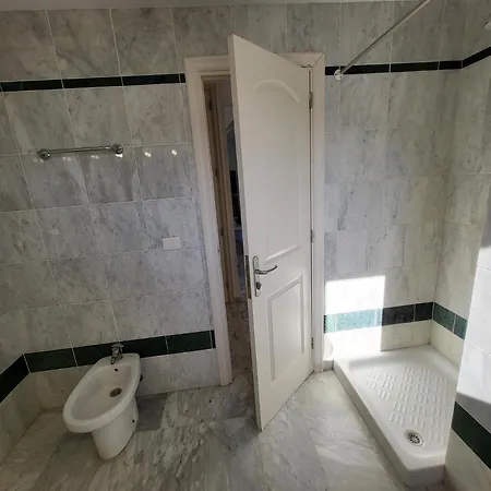 Exclusive Penthouse In Downtown Cristianos Apartmán